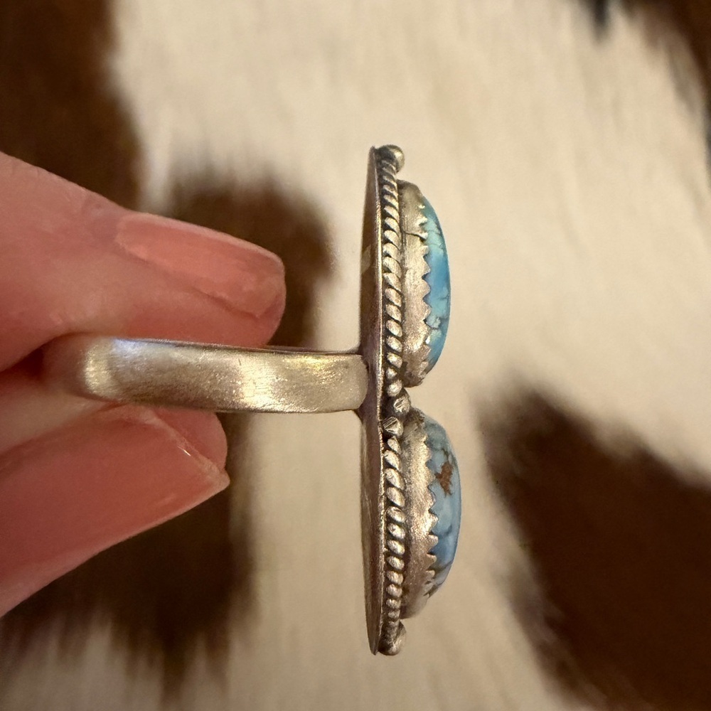 ❤️ Golden Hills 2 Stone Turquoise Sterling Navajo Style Ring Size 5 to 7.5 ADJ - Picture 6 of 14